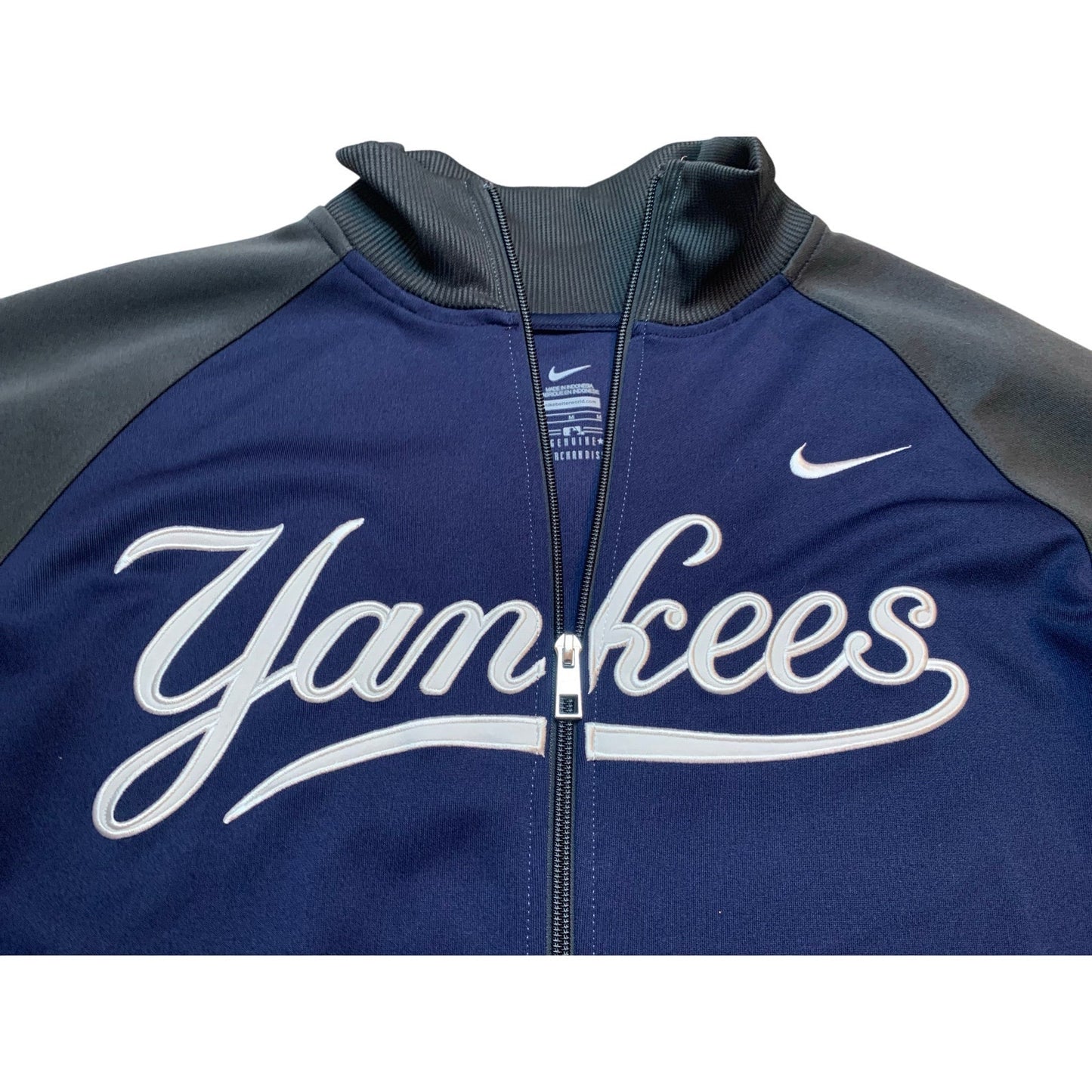 MLB Authentic Yankees Zip Jacket – Blue & Gray – Men’s M